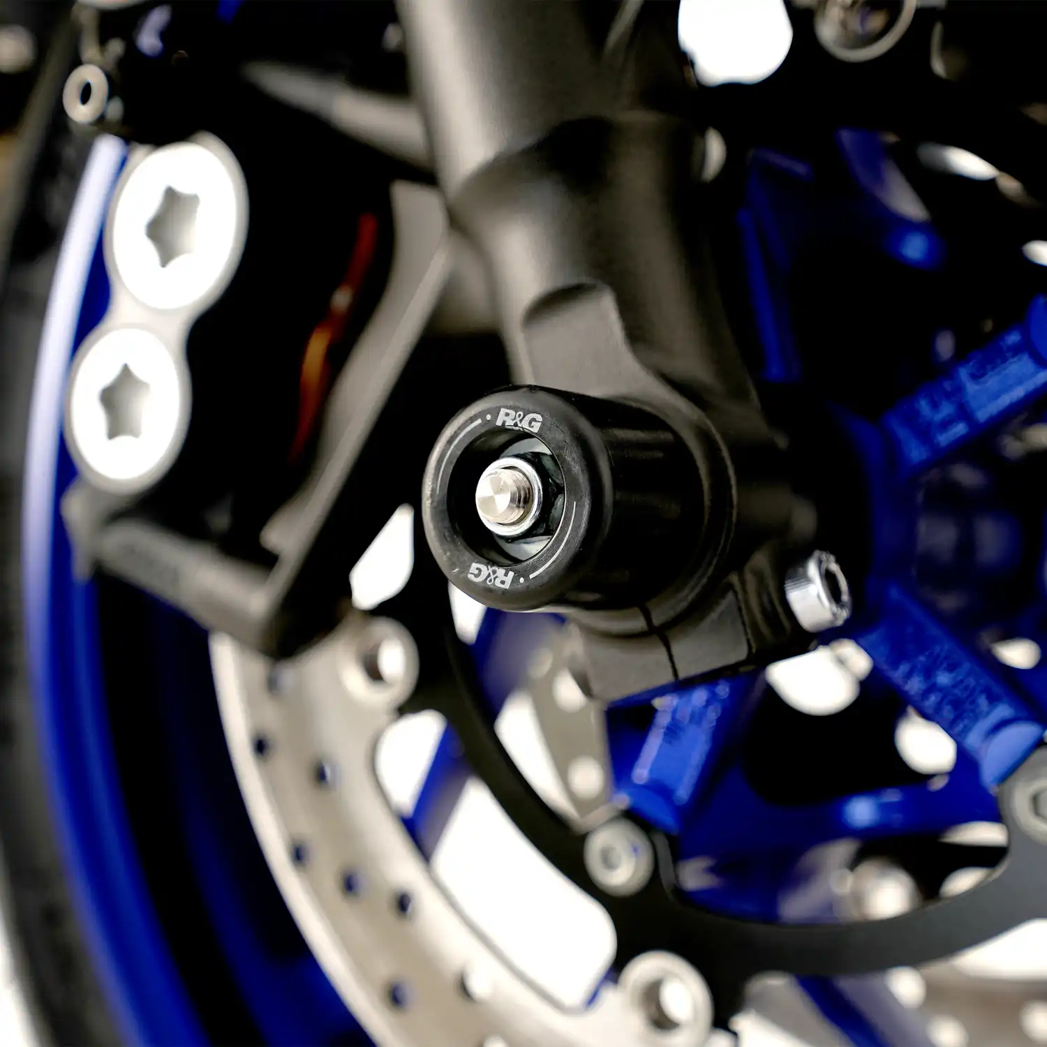 R&G FORK PROTECTORS - YAMAHA MT-09/XSR900 GP - Image 2
