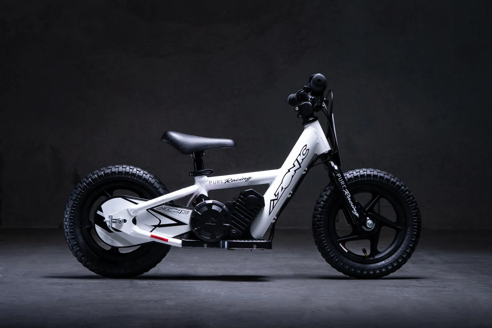 AZONIC PURE 12 24V ELECTRIC BALANCE BIKE | 24V 150W - Image 4