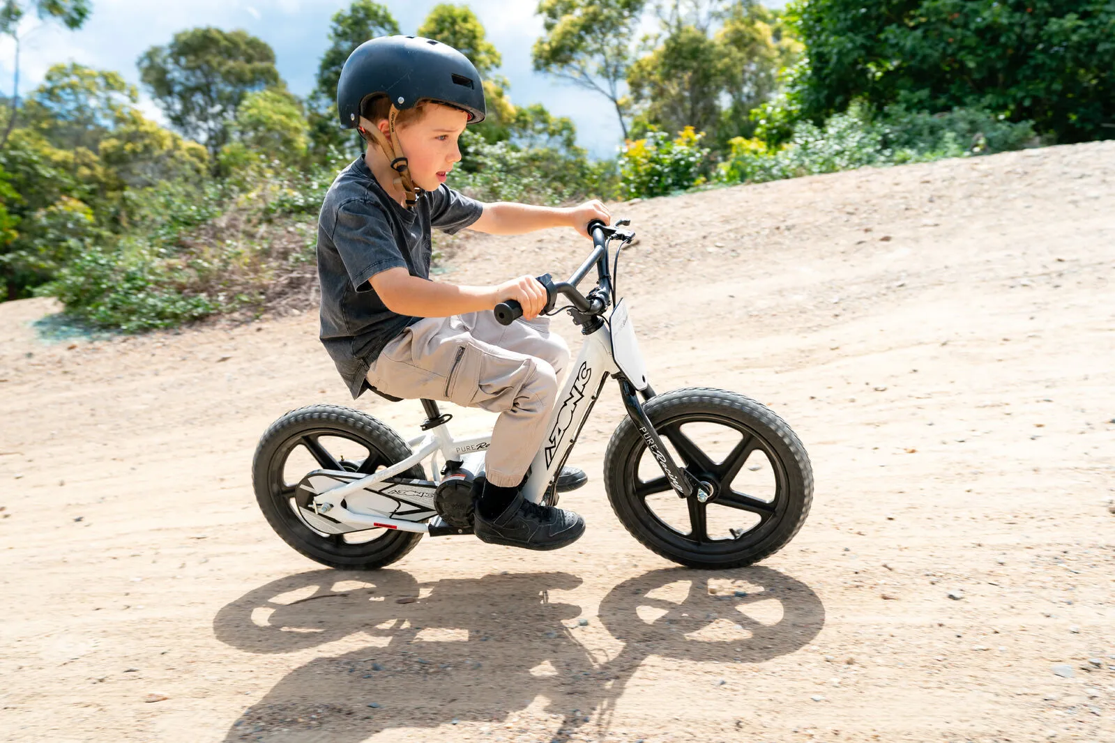 AZONIC PURE 16 ELECTRIC BALANCE BIKE | 24V 170W - Image 6